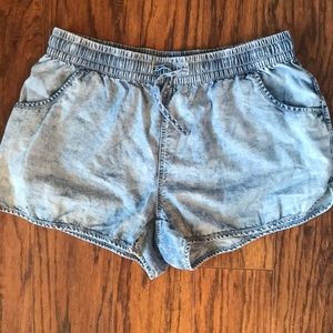 Maurice’s drawstring shorts